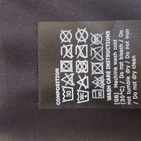 Killstar NWT Black Grey Rose Spiderweb Print Velvet Pentagram Sleeveless Top 3XL - Picture 10 of 11